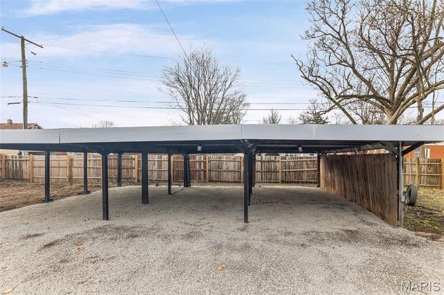 7620 W Main Street, Belleville, IL 62223