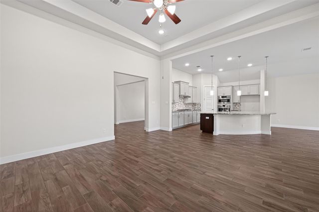 15410 Trumball Manor Drive, Humble, TX 77346