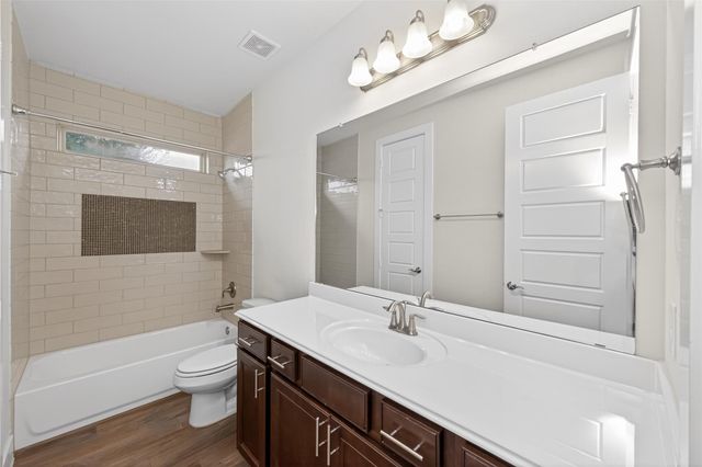 15410 Trumball Manor Drive, Humble, TX 77346