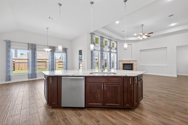 15410 Trumball Manor Drive, Humble, TX 77346