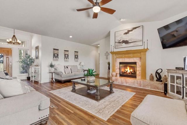 313 Taryn Court, Hollister, CA 95023