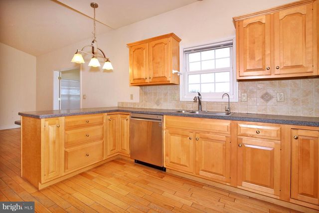 5 PRIMROSE XING, Myerstown, PA 17067