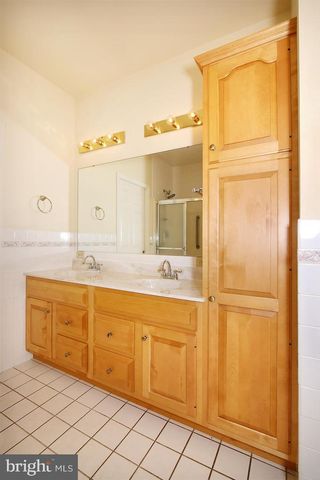 5 PRIMROSE XING, Myerstown, PA 17067