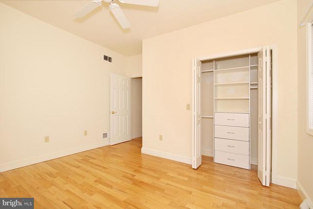 5 PRIMROSE XING, Myerstown, PA 17067