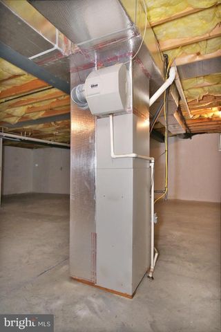 5 PRIMROSE XING, Myerstown, PA 17067