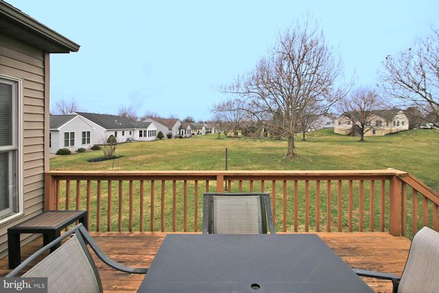 5 PRIMROSE XING, Myerstown, PA 17067