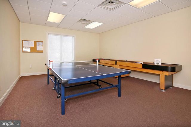 5 PRIMROSE XING, Myerstown, PA 17067