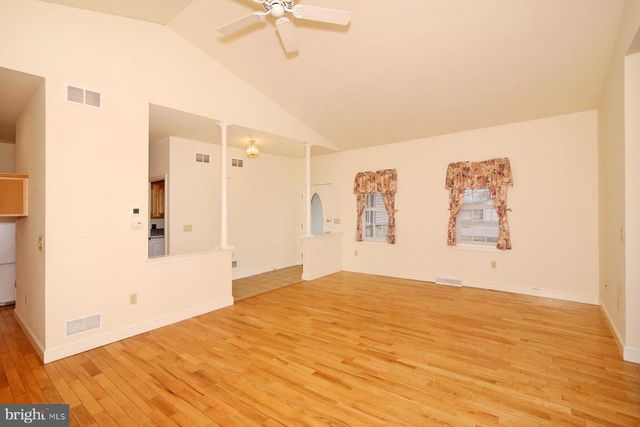 5 PRIMROSE XING, Myerstown, PA 17067