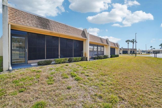 11210 CARRIAGE HILL DRIVE 2, Port Richey, FL 34668