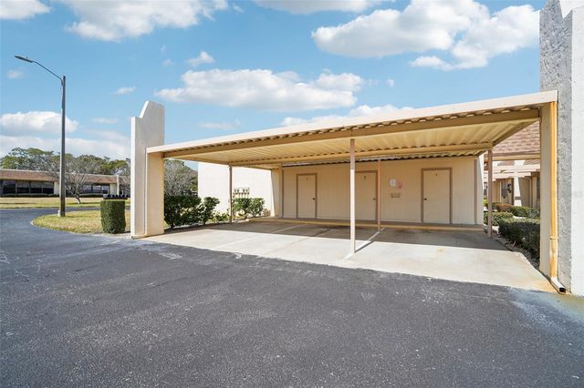 11210 CARRIAGE HILL DRIVE 2, Port Richey, FL 34668