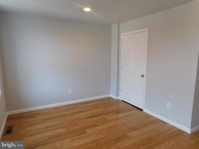 2814 N 9TH ST, Philadelphia, PA 19133
