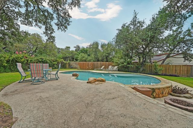 8703 El Rey BLVD A, Austin, TX 78737