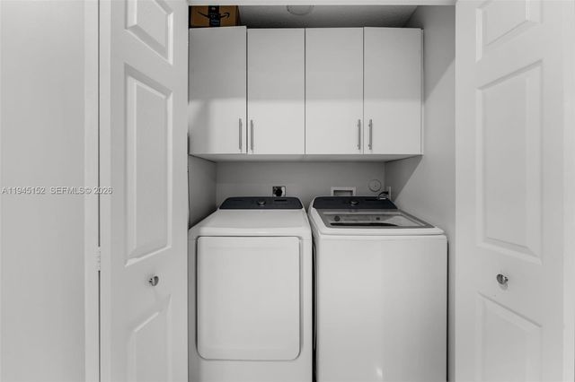 20512 SW 93rd Ave, Cutler Bay, FL 33189