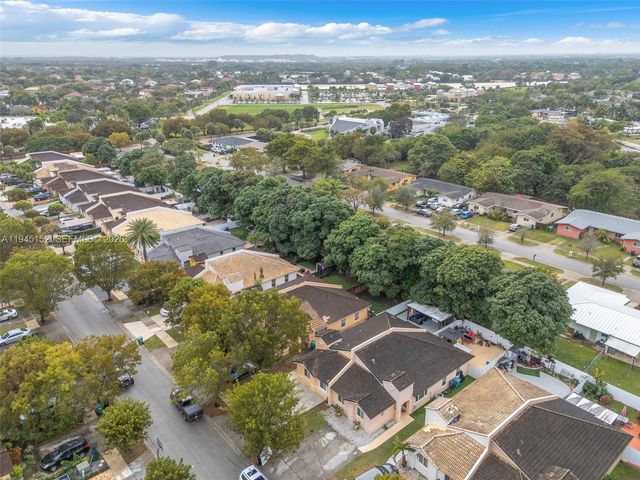 20512 SW 93rd Ave, Cutler Bay, FL 33189