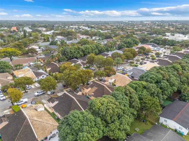 20512 SW 93rd Ave, Cutler Bay, FL 33189