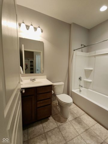 5108 Silverbell Drive, Plainfield, IN 46168