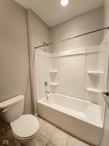 5108 Silverbell Drive, Plainfield, IN 46168