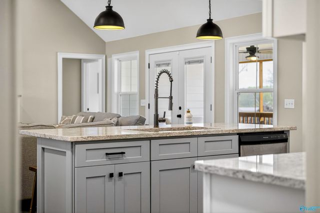 686 County Road 580, Centre, AL 35960