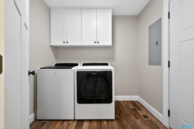 686 County Road 580, Centre, AL 35960