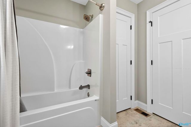 686 County Road 580, Centre, AL 35960