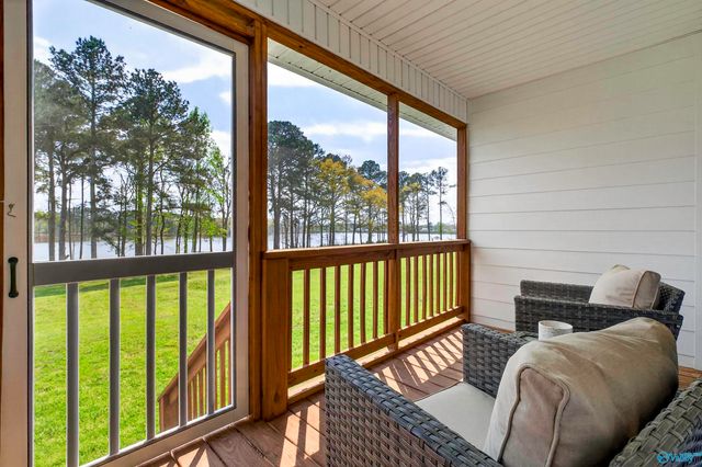 686 County Road 580, Centre, AL 35960