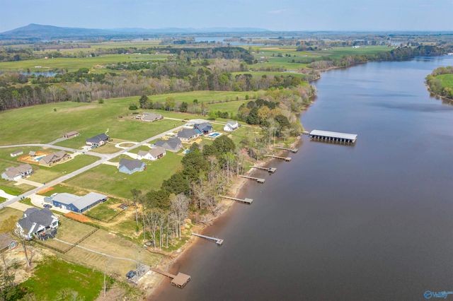 686 County Road 580, Centre, AL 35960