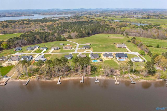 686 County Road 580, Centre, AL 35960