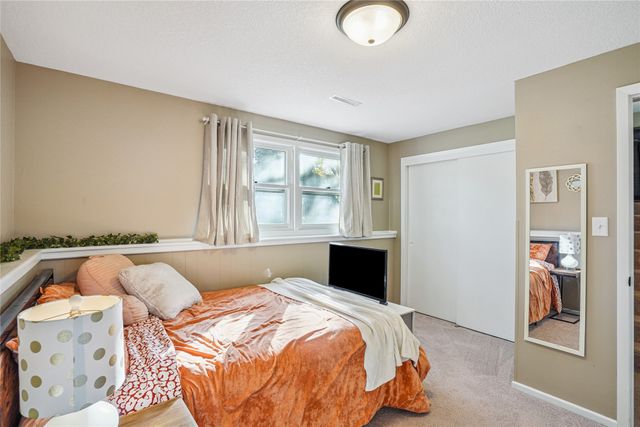 1227 Sunset Street, Polk City, IA 50226