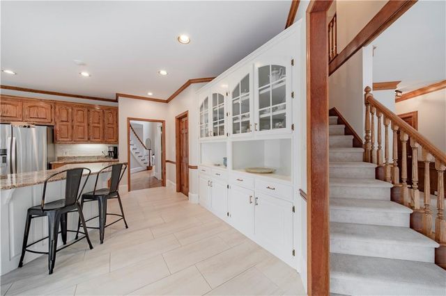 2175 River Cliff Drive, Roswell, GA 30076