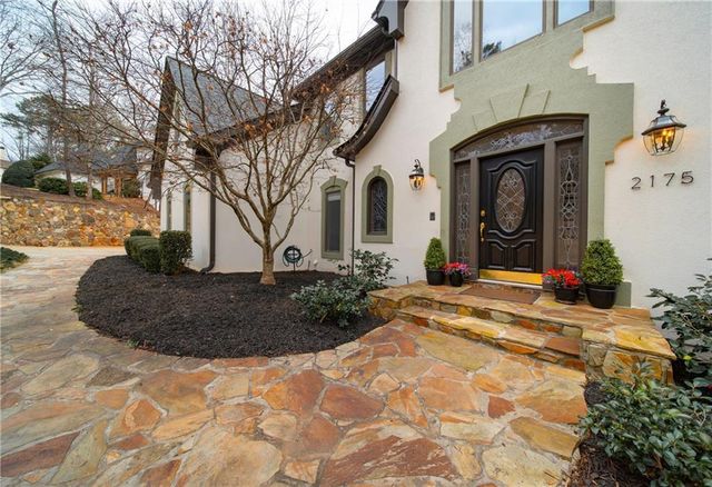 2175 River Cliff Drive, Roswell, GA 30076