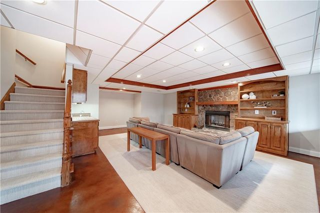 2175 River Cliff Drive, Roswell, GA 30076