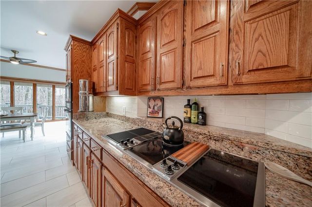 2175 River Cliff Drive, Roswell, GA 30076