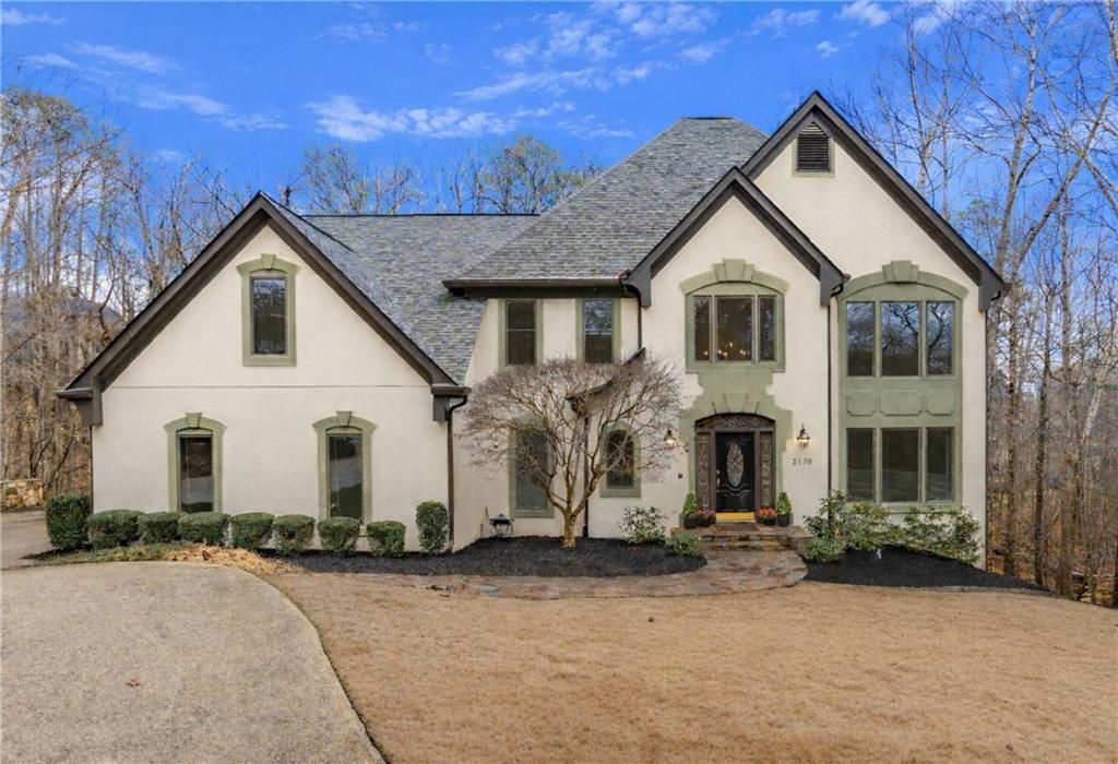 2175 River Cliff Drive, Roswell, GA 30076