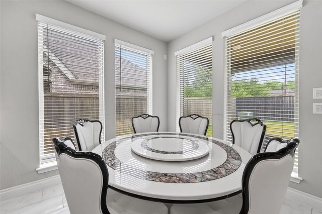 1806 Hackberry Heights Drive, Richmond, TX 77406