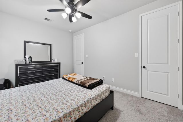 1806 Hackberry Heights Drive, Richmond, TX 77406