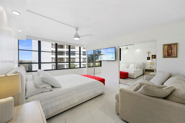 500 Three Islands Blvd 206, Hallandale Beach, FL 33009