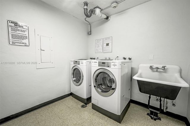 500 Three Islands Blvd 206, Hallandale Beach, FL 33009
