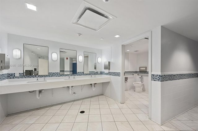 500 Three Islands Blvd 206, Hallandale Beach, FL 33009
