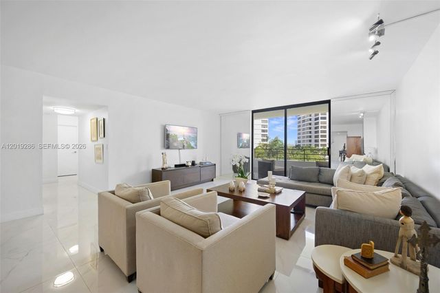 500 Three Islands Blvd 206, Hallandale Beach, FL 33009