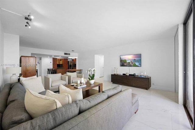 500 Three Islands Blvd 206, Hallandale Beach, FL 33009