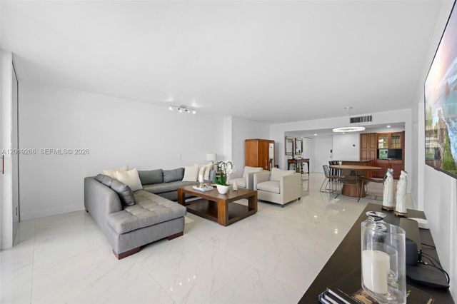 500 Three Islands Blvd 206, Hallandale Beach, FL 33009