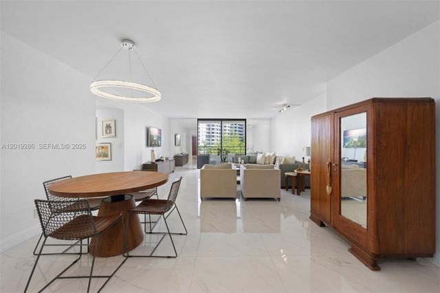 500 Three Islands Blvd 206, Hallandale Beach, FL 33009