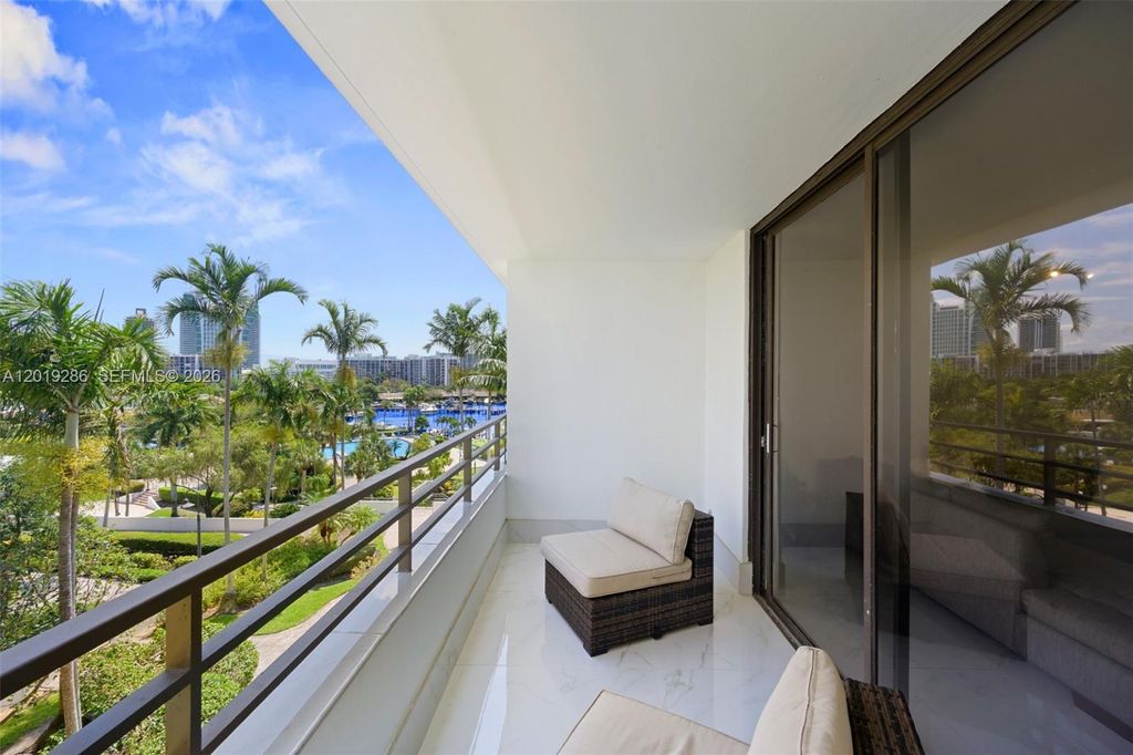 500 Three Islands Blvd 206, Hallandale Beach, FL 33009