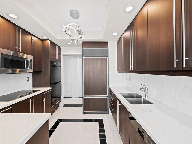 411 N New River Drive E 3402, Fort Lauderdale, FL 33301