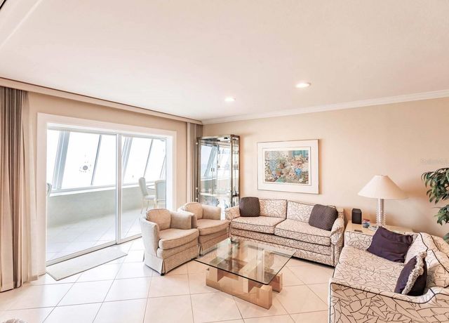 1055 W PEPPERTREE DRIVE 802AA, Sarasota, FL 34242