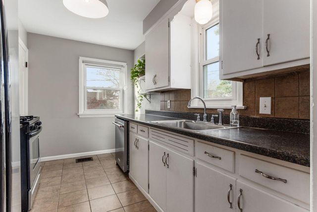 148 Deland Avenue, Columbus, OH 43214