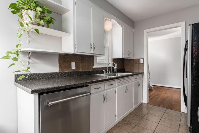 148 Deland Avenue, Columbus, OH 43214