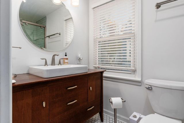 148 Deland Avenue, Columbus, OH 43214