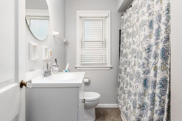 148 Deland Avenue, Columbus, OH 43214