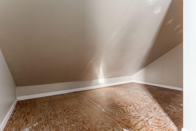 148 Deland Avenue, Columbus, OH 43214